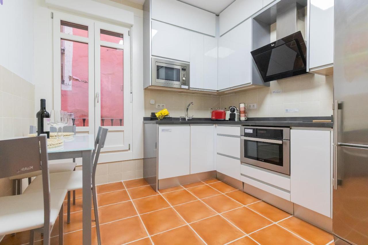 Ronda Street In The Heart Of Old Town Apartment Bilbao Exterior foto